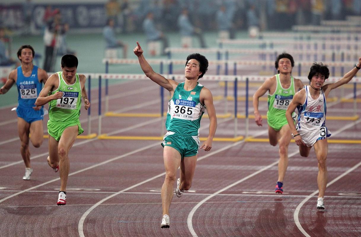 开云体育：伦敦田径世锦赛开幕，中国选手备战积极，伦敦田径世锦赛4x100米接力中文解说